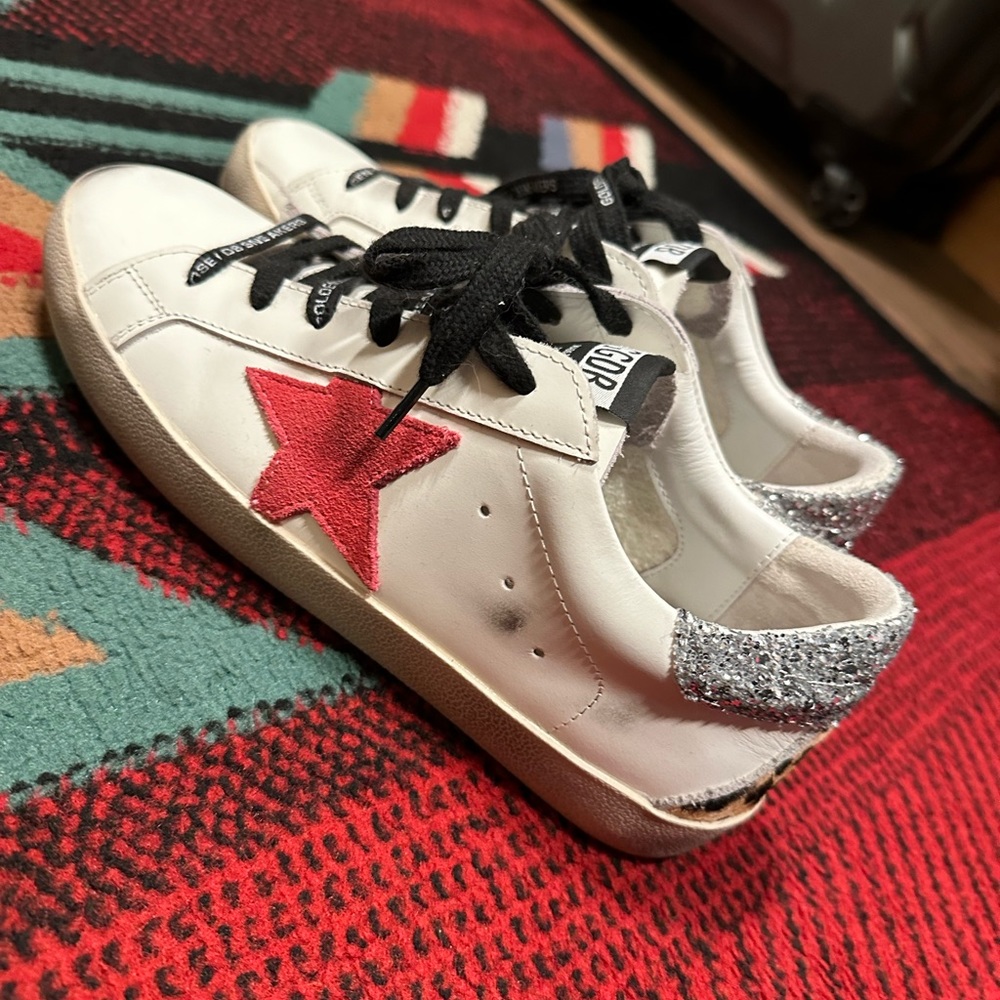 Golden Goose White Red Vintage-Inspired Sneakers